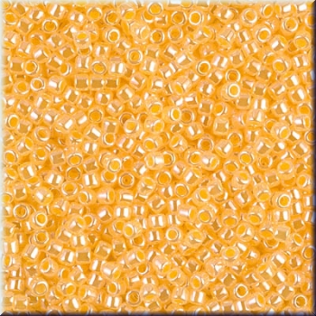 DBM0233
